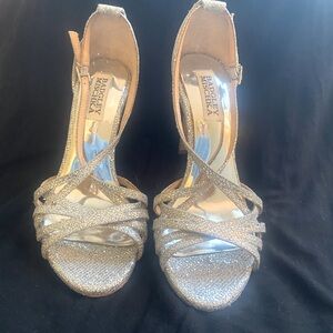 Silver glittery Badgley Mischka strappy heels